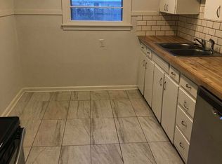 858 S Big Bend Rd, Wichita, KS 67218