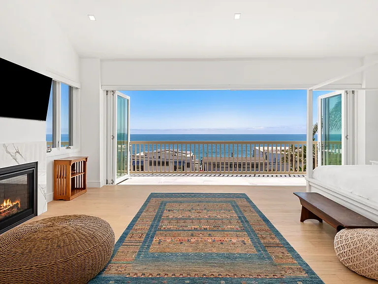 25157 Malibu Rd — Photo 11