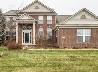 263 Valley Stream Dr, Holly, MI 48442
