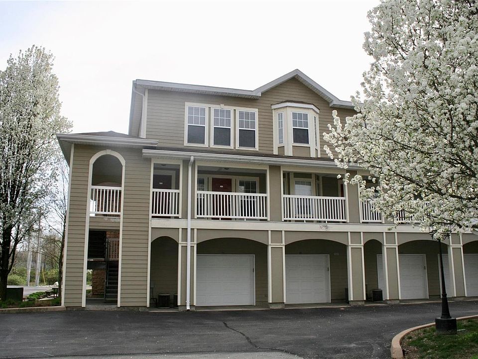 1st image of 2748 McKnight Crossing Ct