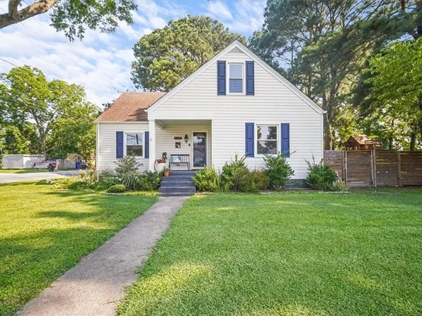 3820 Race St, Portsmouth, VA 23707