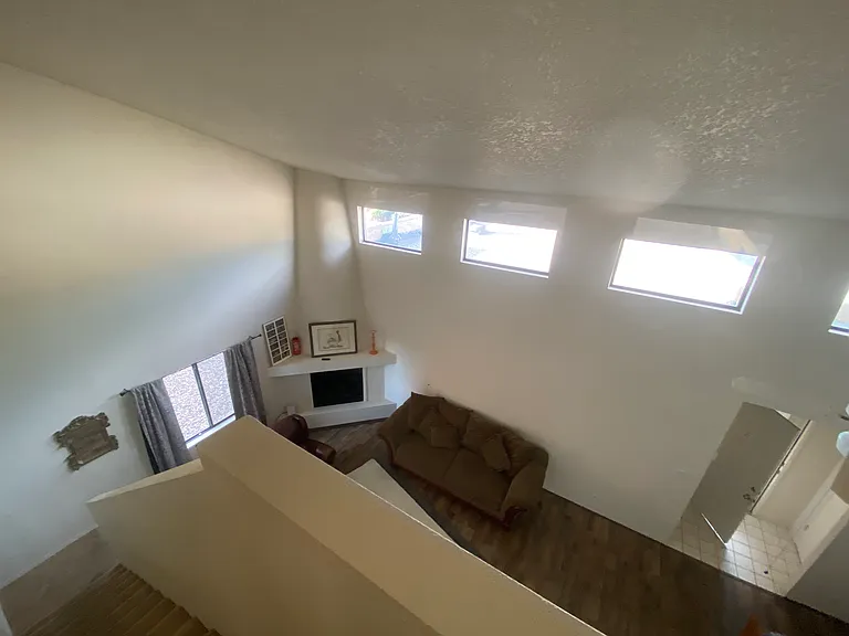 7504 Santa Barbara Rd NE — Photo 4