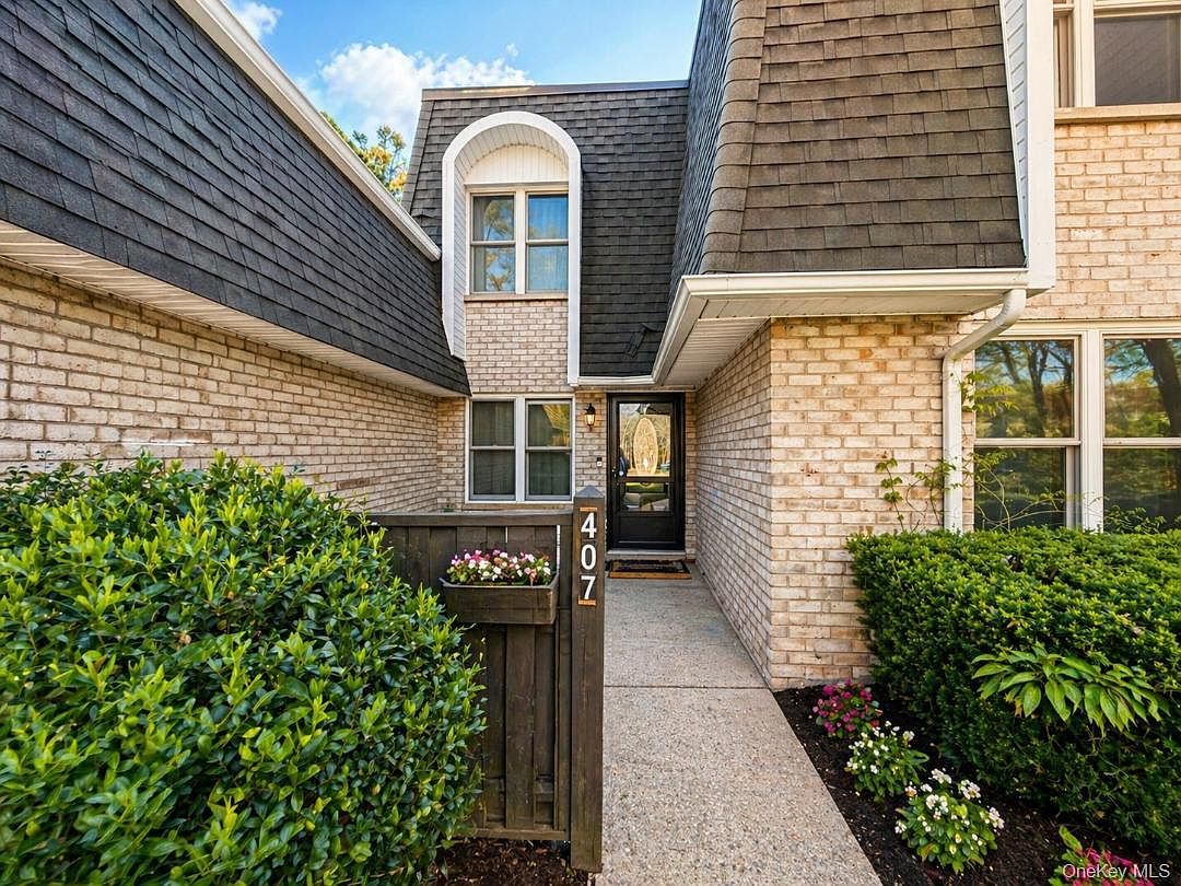 407 Birchwood Road