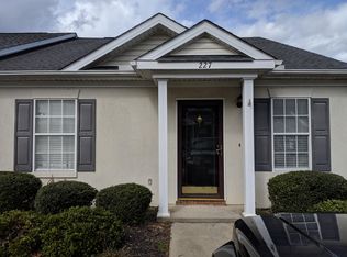 227 Waverly Ct, Lexington, SC 29072