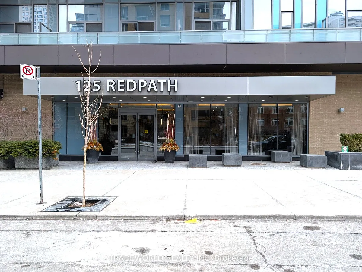 Building Photo - 125 Redpath Ave #1209