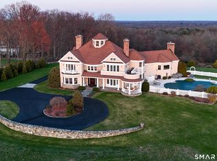 7 Long Meadow Ln, Bethel, CT 06801