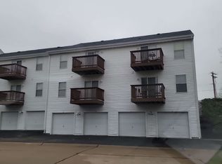 1601 Forest Springs Ln APT C, Ballwin, MO 63021