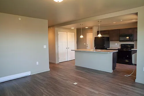 4835 Golden Gate Ave Photo 1