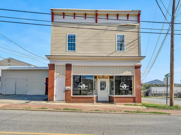 701 Salem Ave SW, Roanoke, VA 24016