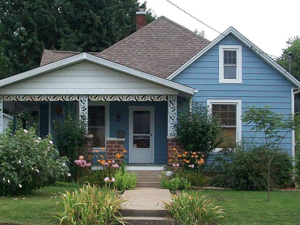 1st image of 2121 Clay St