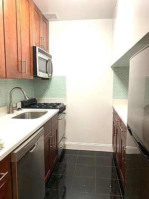 Rented by A Space Realty NY LLC | media 8