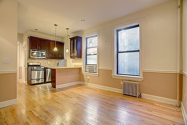 1st image of 304 W 102nd St APT 3B