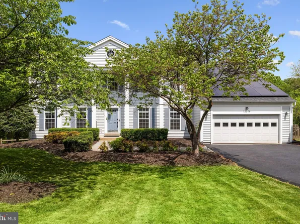 12314 Valley High Rd, Herndon, VA 20170