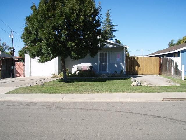 1st image of 13358 E Marshall St