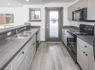 1800 Cruiser Lane, Belgrade, MT 59714
