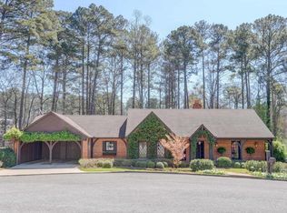 1203 White Oak Dr, Meridian, MS 39305