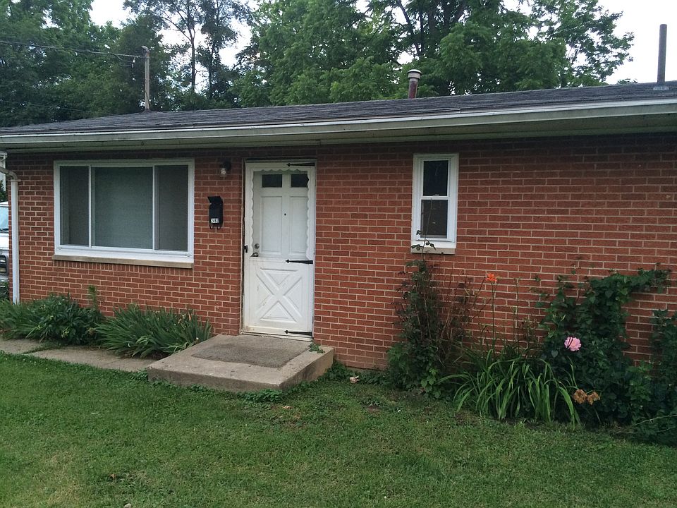 2nd image of 2492-2494 Berger Ave