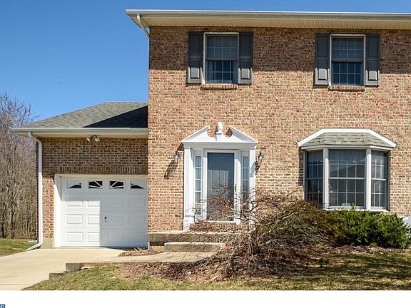 2nd image of 23 Mystic Dr