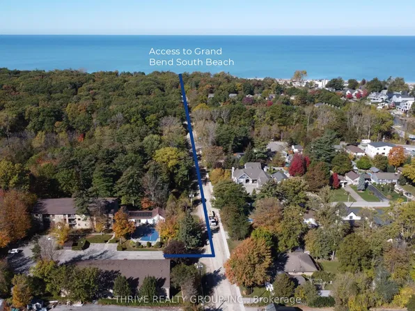 8 Lake Rd #104, Lambton Shores, ON N0M 1T0