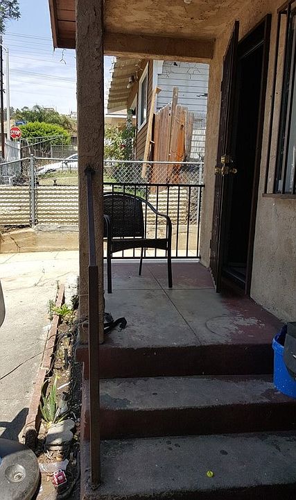 1st image of 2684 Thorpe Ave