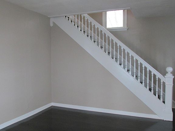 4th image of 78467 County Road 46 E