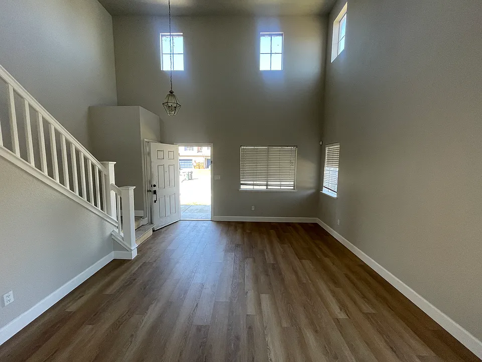 3978 Seagull Ct