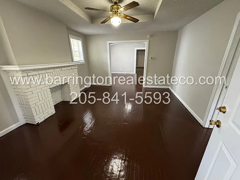 4825 Avenue S — Photo 3