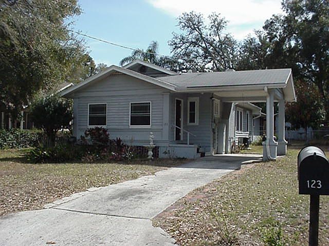 1st image of 123 E Hibiscus Dr