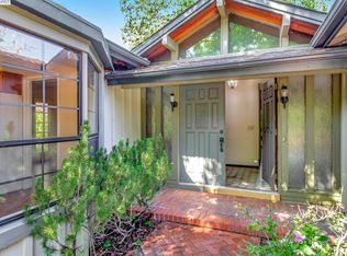 453 Love Ln, Danville, CA 94526