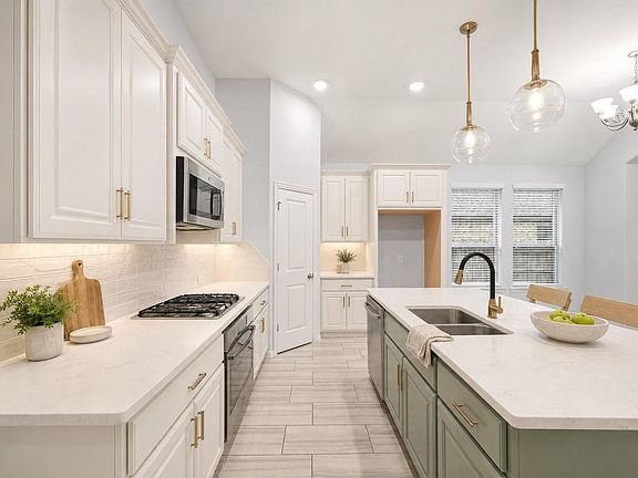 4th image of 6802 Monarch Falls Ln