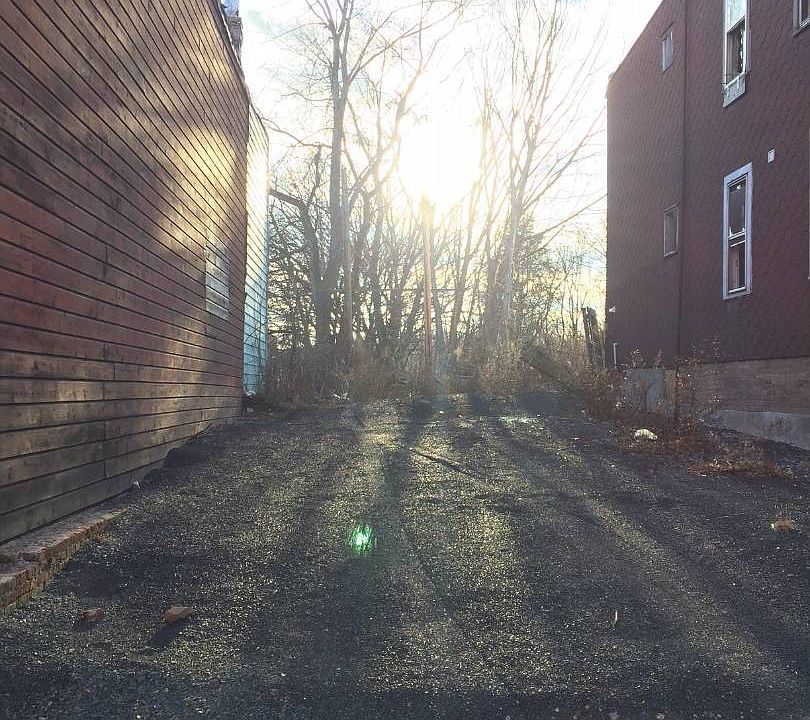 2nd image of 38 2nd Ave