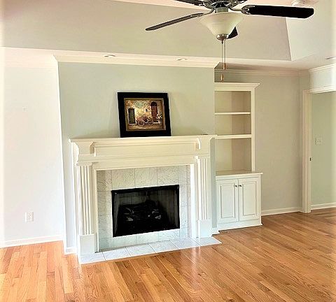 4th image of 414 Lucy Cir