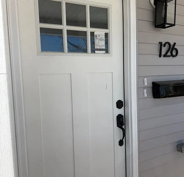 126 Lancashire St #1 — Photo 2