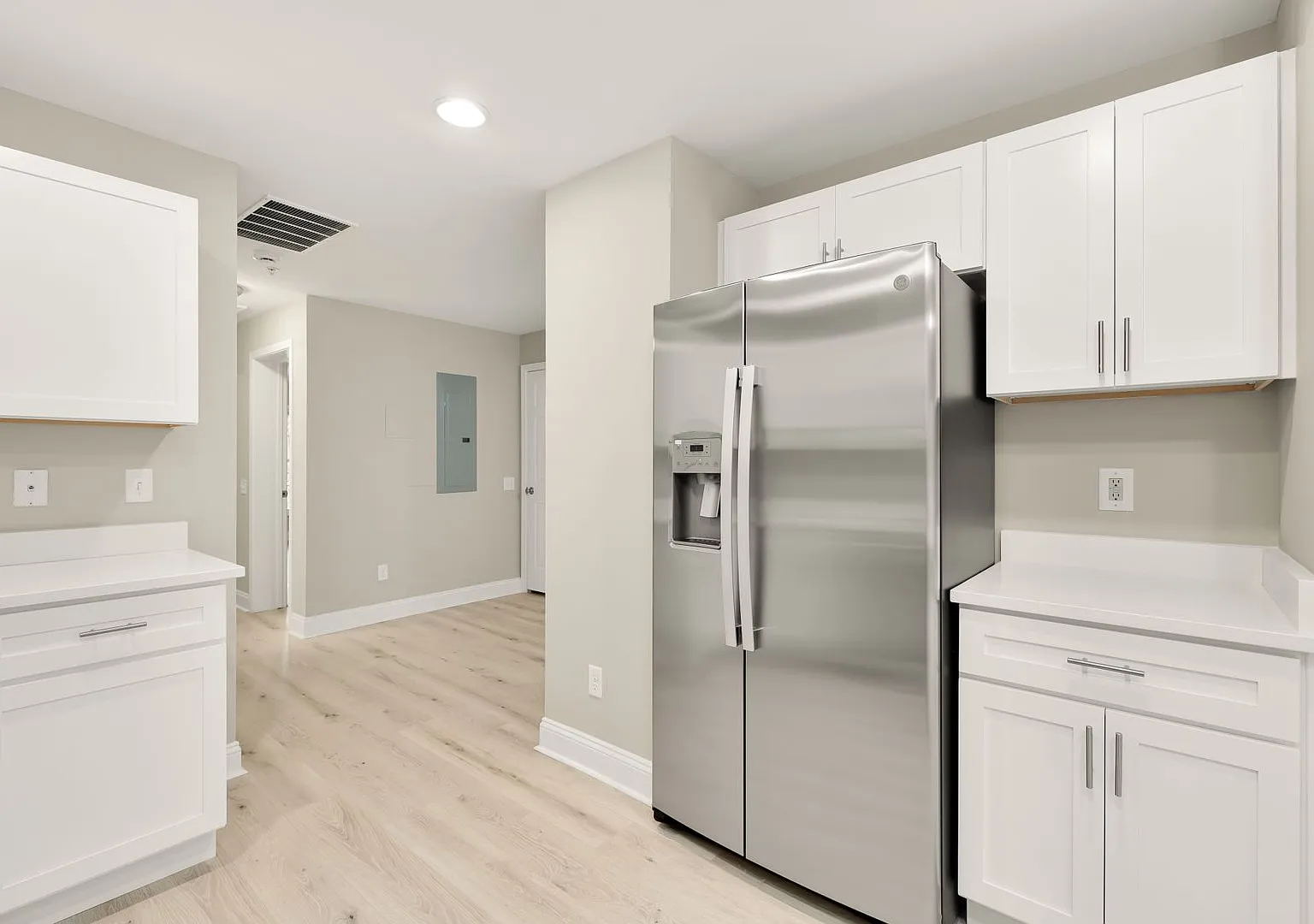 1753 W St SE — Photo 3