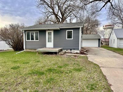 805 N 5th St, Marshall, MN, 56258