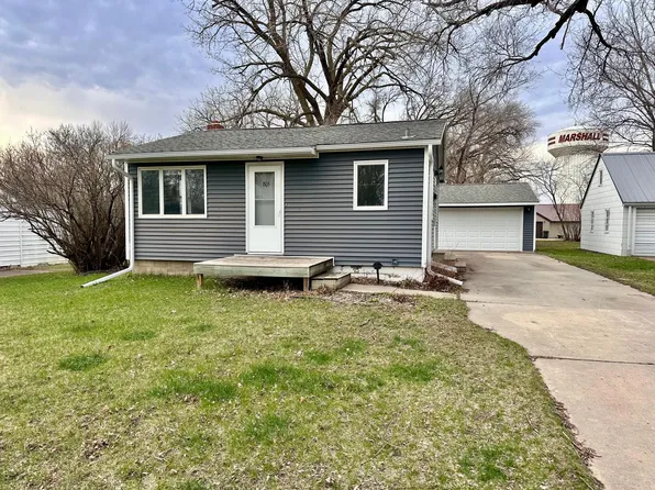 805 N 5th St, Marshall, MN 56258