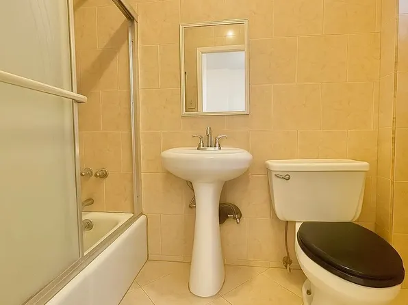 668 Fourth Avenue image 4 of 8