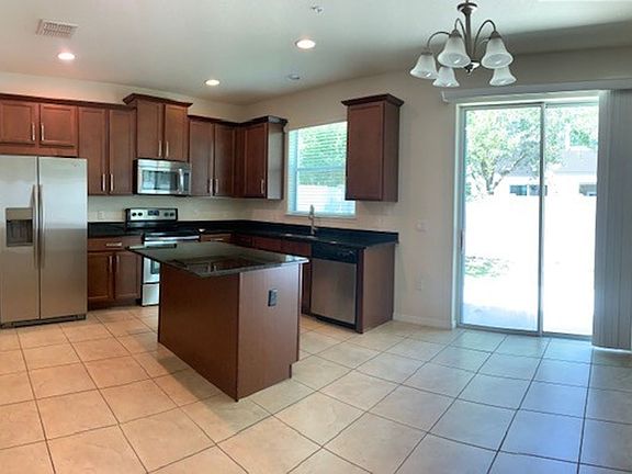 4th image of 9555 Silver Buttonwood St