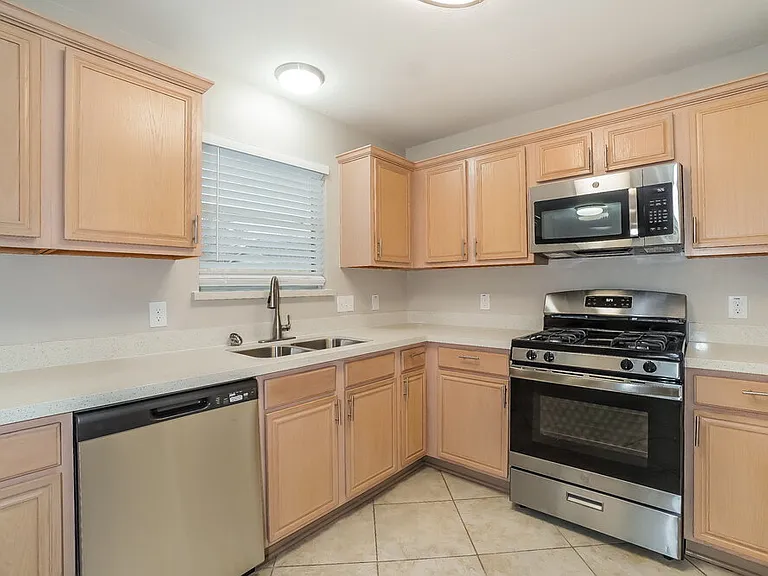 6507 Briargate Trl — Photo 6