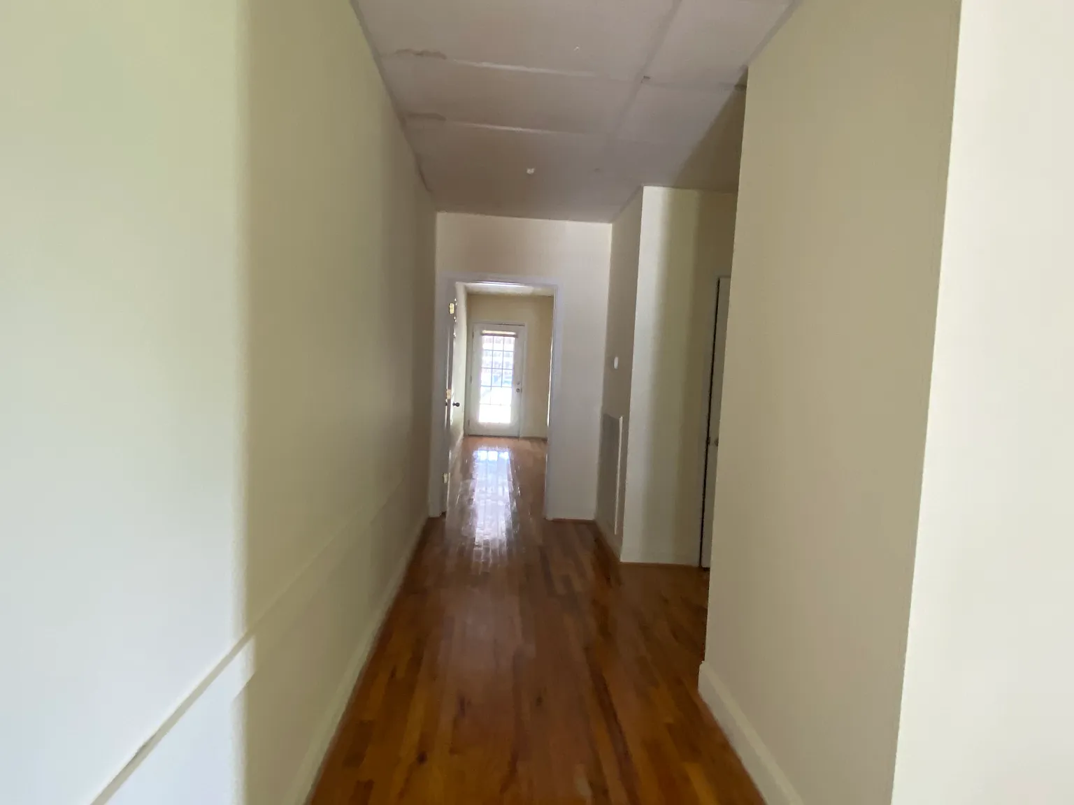 2 bed, $875 — Photo 3