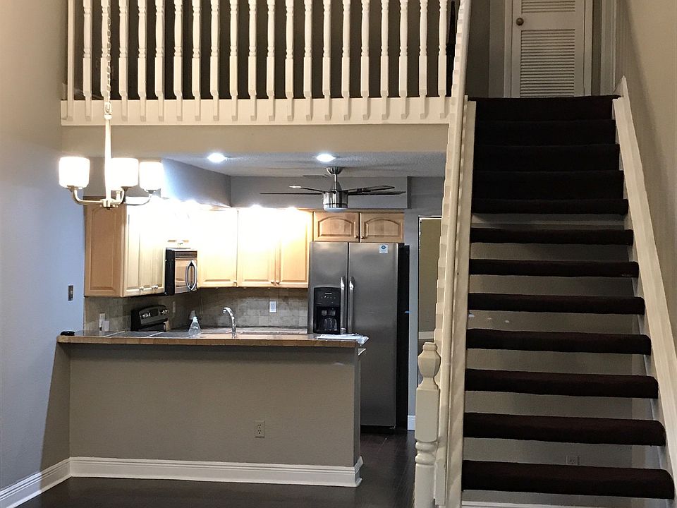 1st image of 7109 Sportsmans Dr