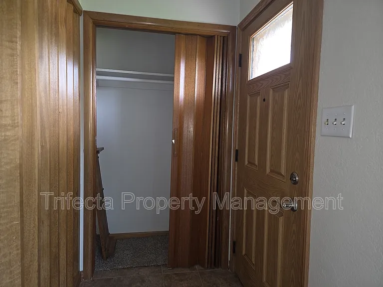 630 N Taft Hill Rd — Photo 23