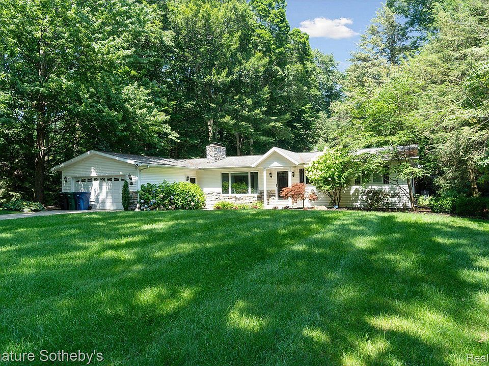 1st image of 1091 Maple Walk Dr
