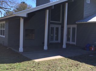 18 Kelly St, Hazlehurst, GA 31539