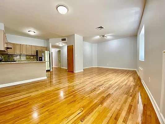 5th image of 83-55 116th St #Mf