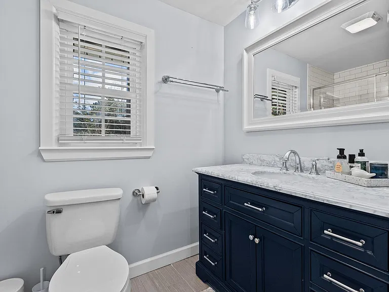 second primary bathroom