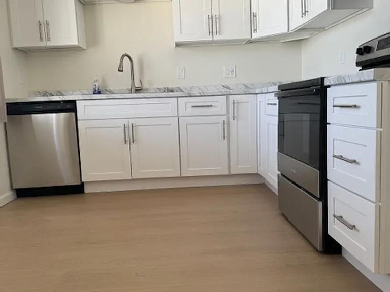 6333 Bright Ave #1E — Photo 10