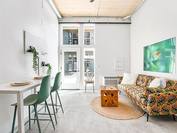 2nd image of 1901 8th St #4890299