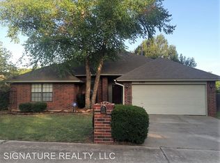 17019 Sunny Hollow Rd, Edmond, OK 73012