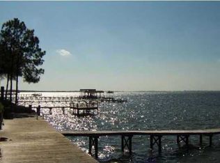 217 Calhoun Ave, Destin, FL 32541